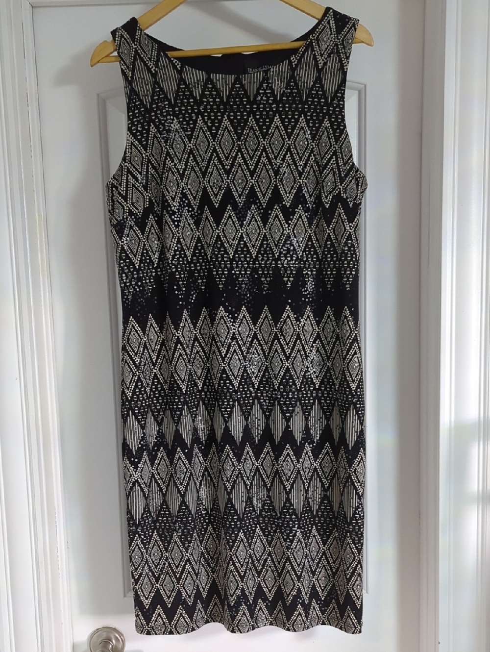 Frank Lyman Black & White Geometric Midi Dress